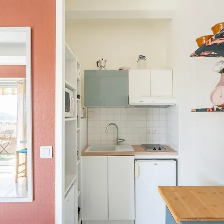 Le Neptune Апартаменты